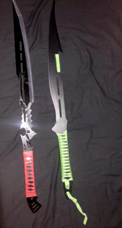 Decorative Zombie Killer Swords thumbnail