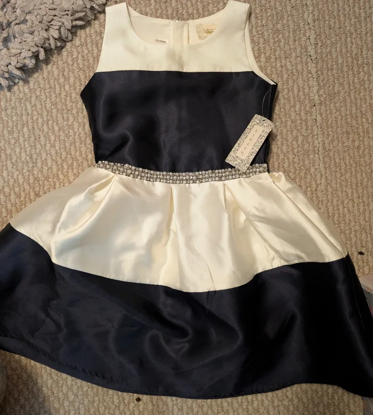 Brand new Rare Editions Girls Dress - Size 6 thumbnail