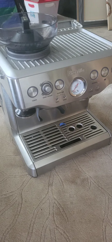 Breville Barista Express Espresso Machine thumbnail