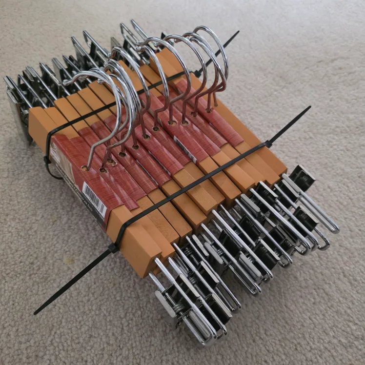 Maurice Wooden Hangers with Metal Clips (12) image indicator(3)