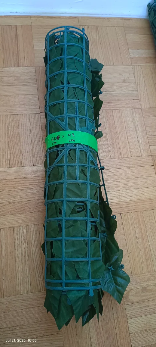 Artificial Green Leaf panels Privacy Screen image indicator(3)