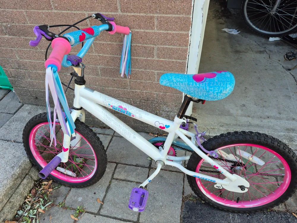 Avigo 18 inch girls bike thumbnail