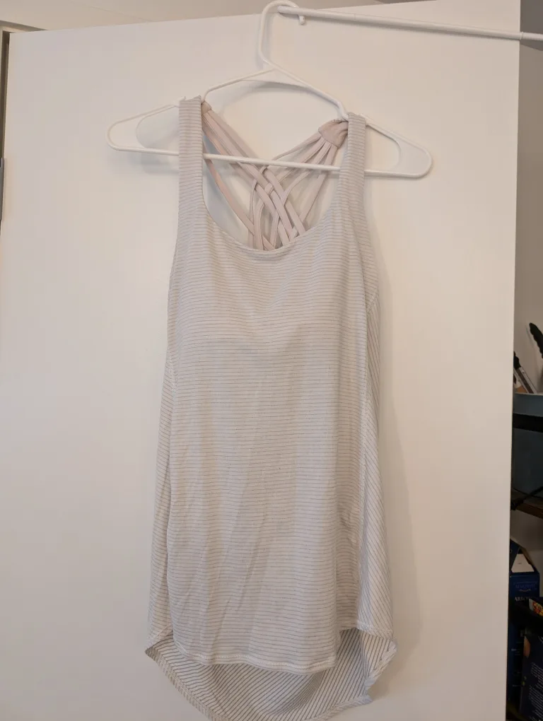 Lululemon Tank Top, Size 8 thumbnail