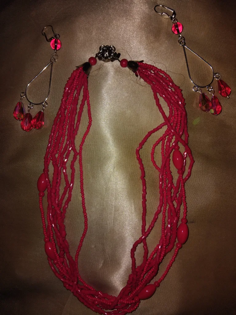 Red Bohemian Glass Necklace and Earrings Set thumbnail