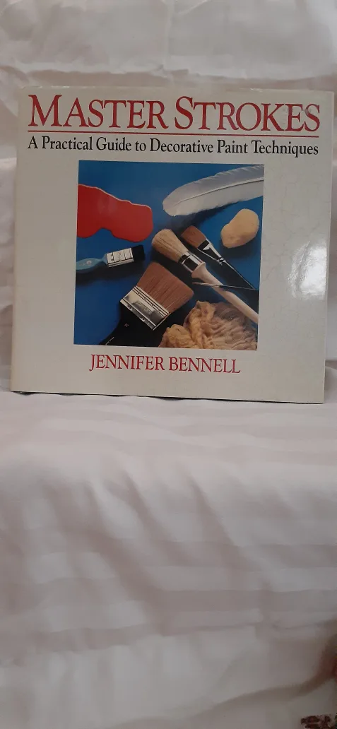Master Strokes: Decorative Paint Techniques thumbnail