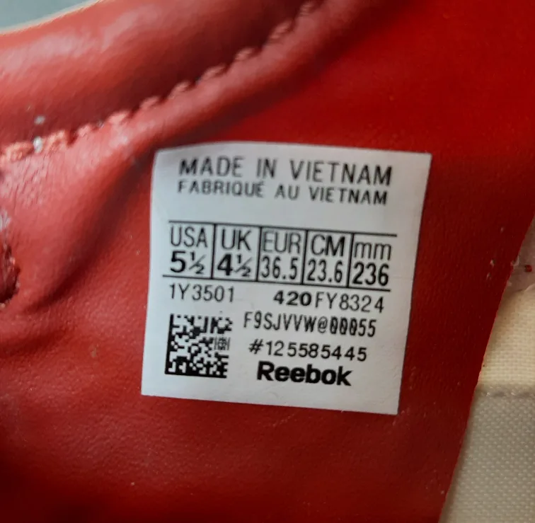 Reebok Classic White/Red Sneakers image indicator(7)