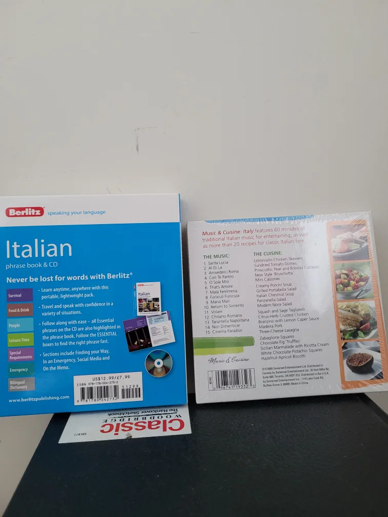 Berlitz Italian Phrase Book & CD + Italy Music & Cuisine CD image indicator(2)