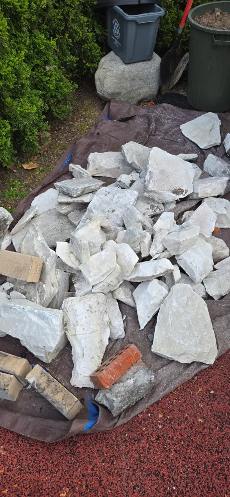 Landscaping Rocks thumbnail