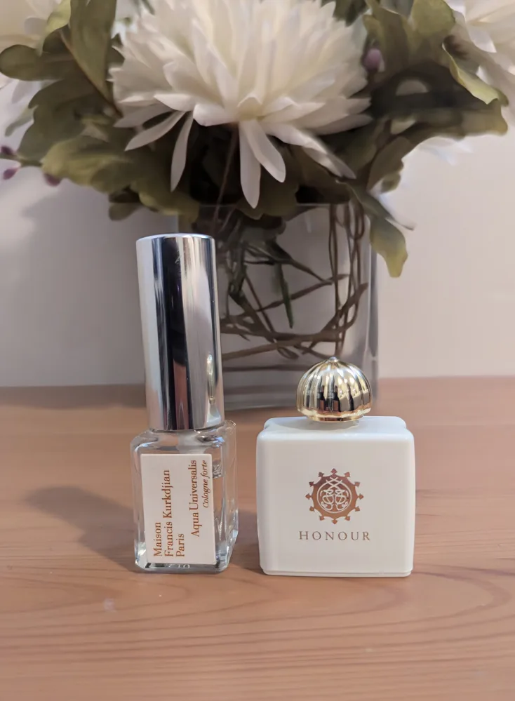 2x MINI perfumes! Amouage & Maison Francis Kurkdjian image indicator(2)