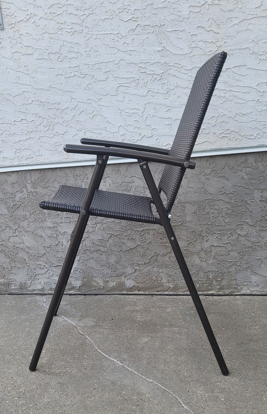 Set of 4 Brown Wicker Folding Patio Chairs - photo 3