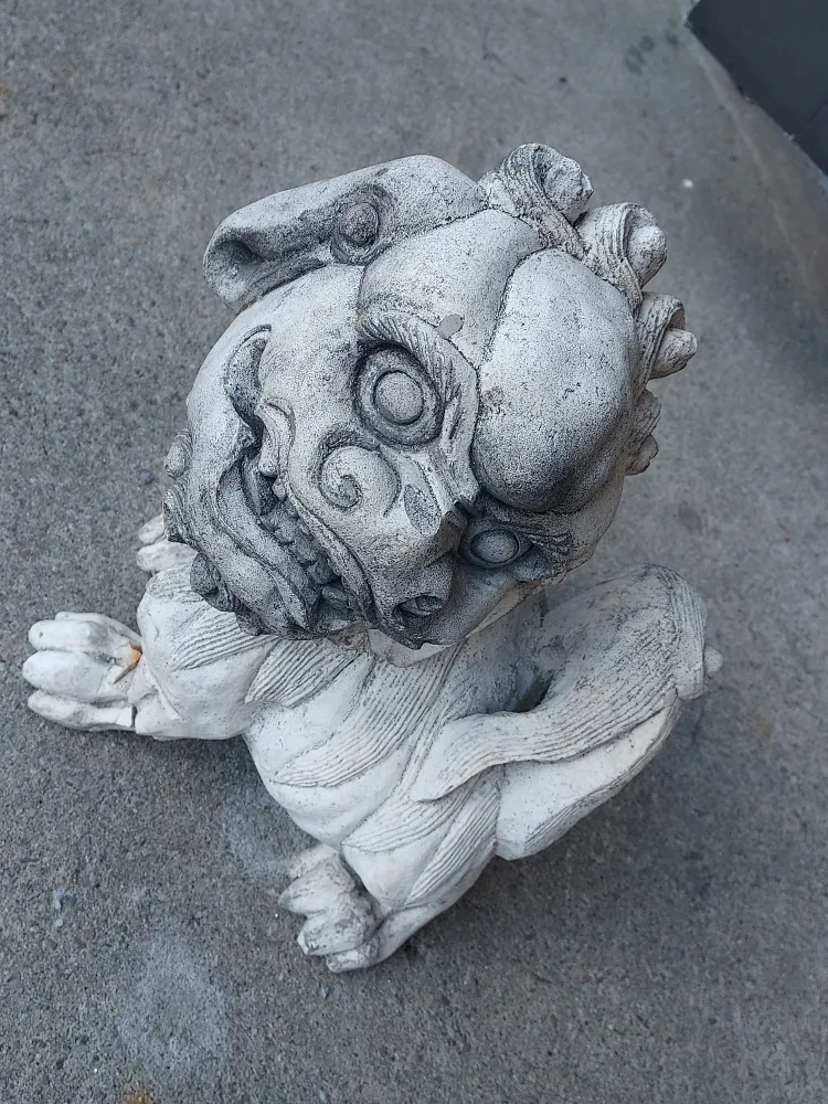 Stone Foo Dog Statue #free cycle 🥕 thumbnail