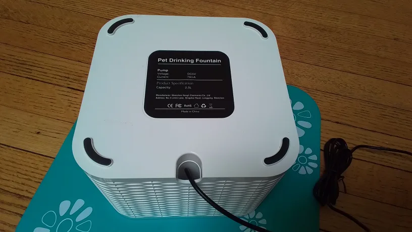 Wismika 2.5L Pet Drinking Fountain w/ Filters image indicator(5)