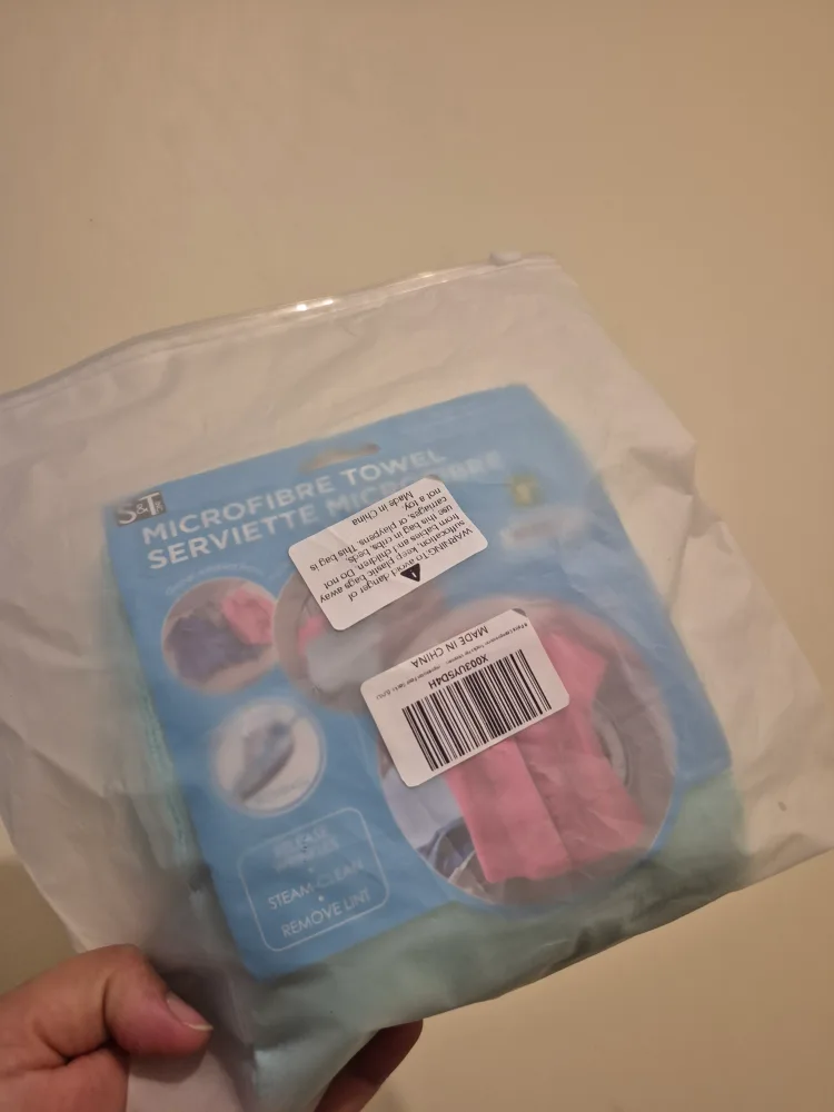 S&T Microfibre Towel - New in Package image indicator(4)