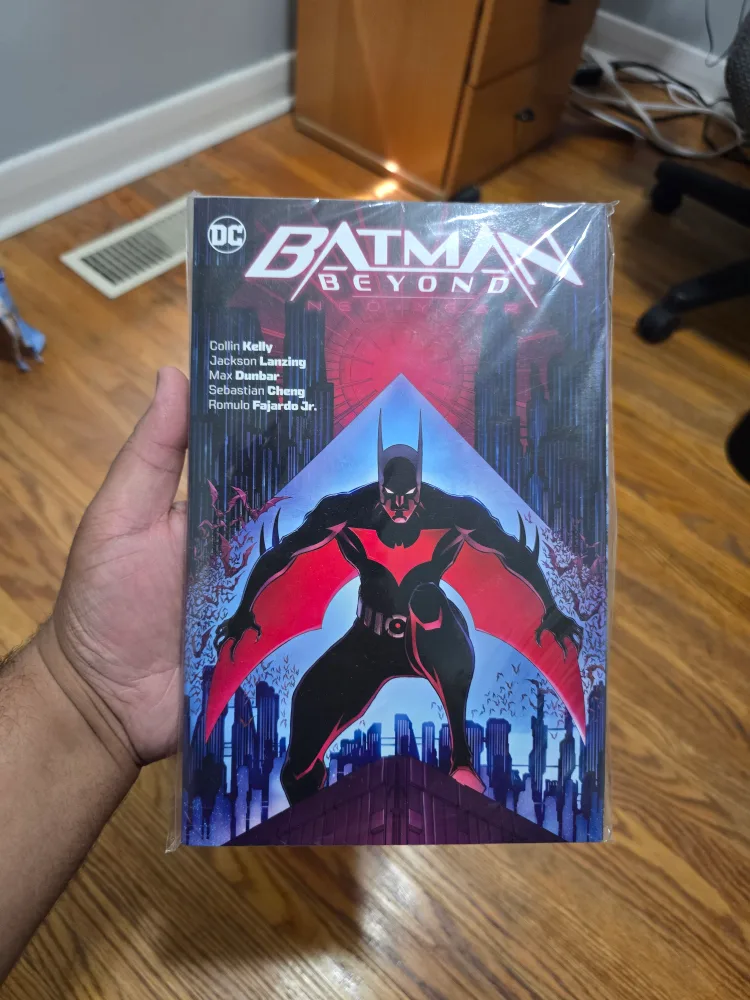 14 Books and Comics Collection image indicator(5)