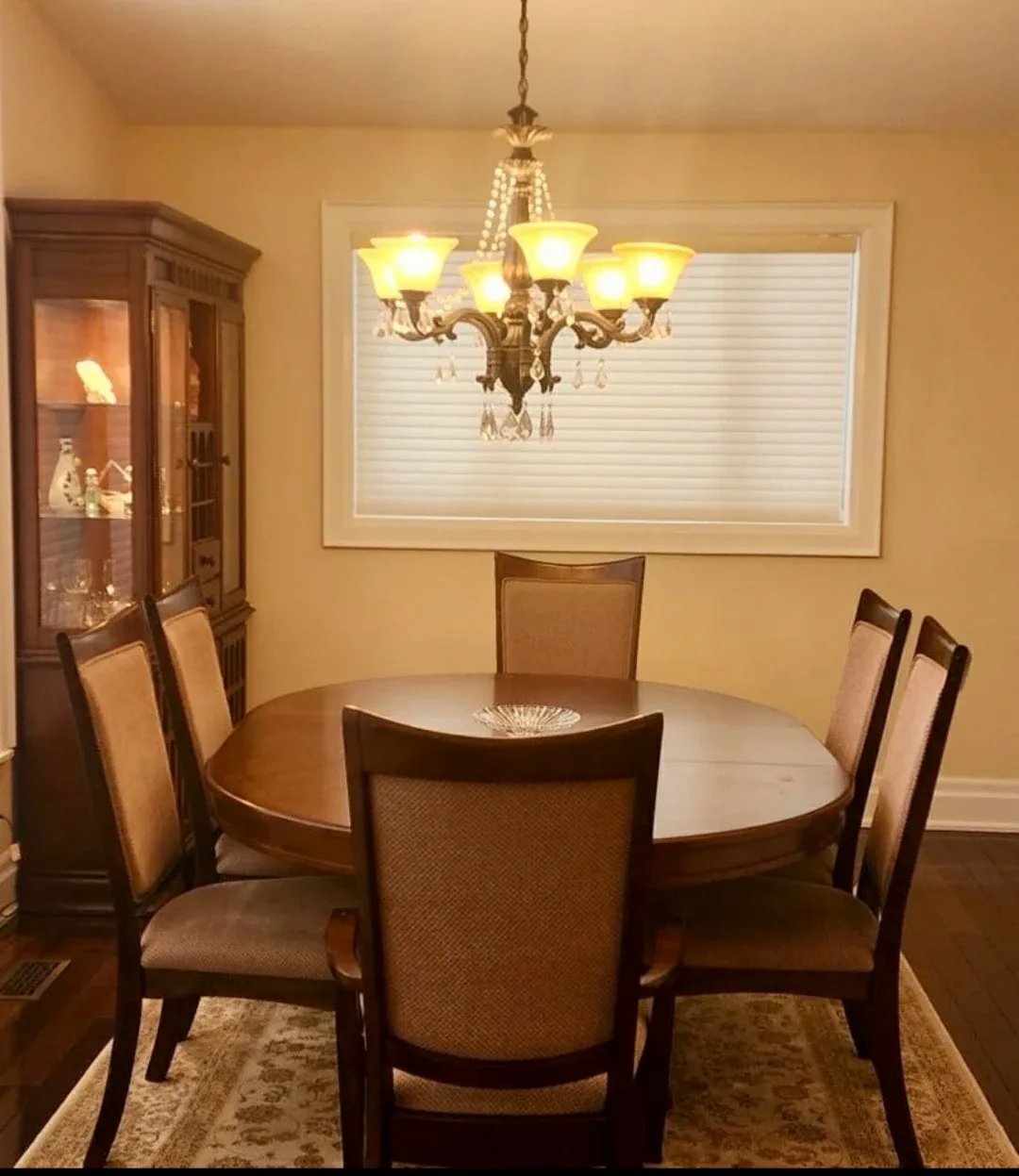 Dining Table Set with 6 Chairs thumbnail