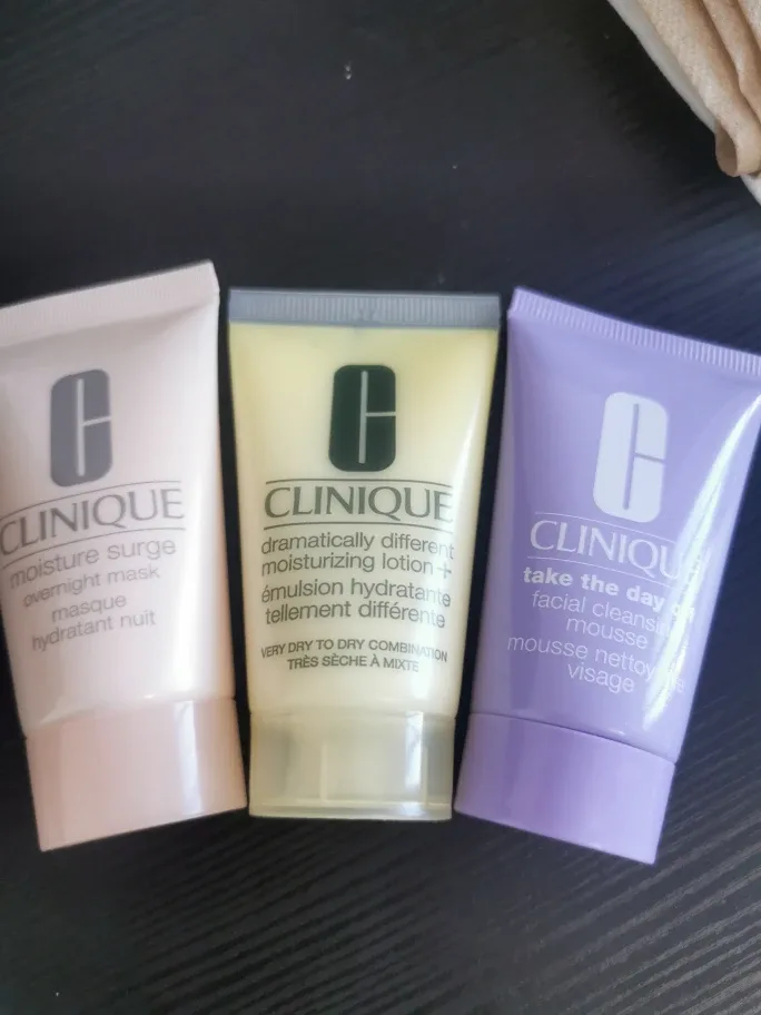 Clinique Moisture Surge, Lotion, Cleanser Set thumbnail