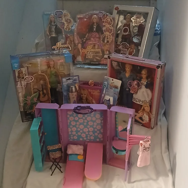 Hannah Montana Doll Writting Swing image indicator(3)