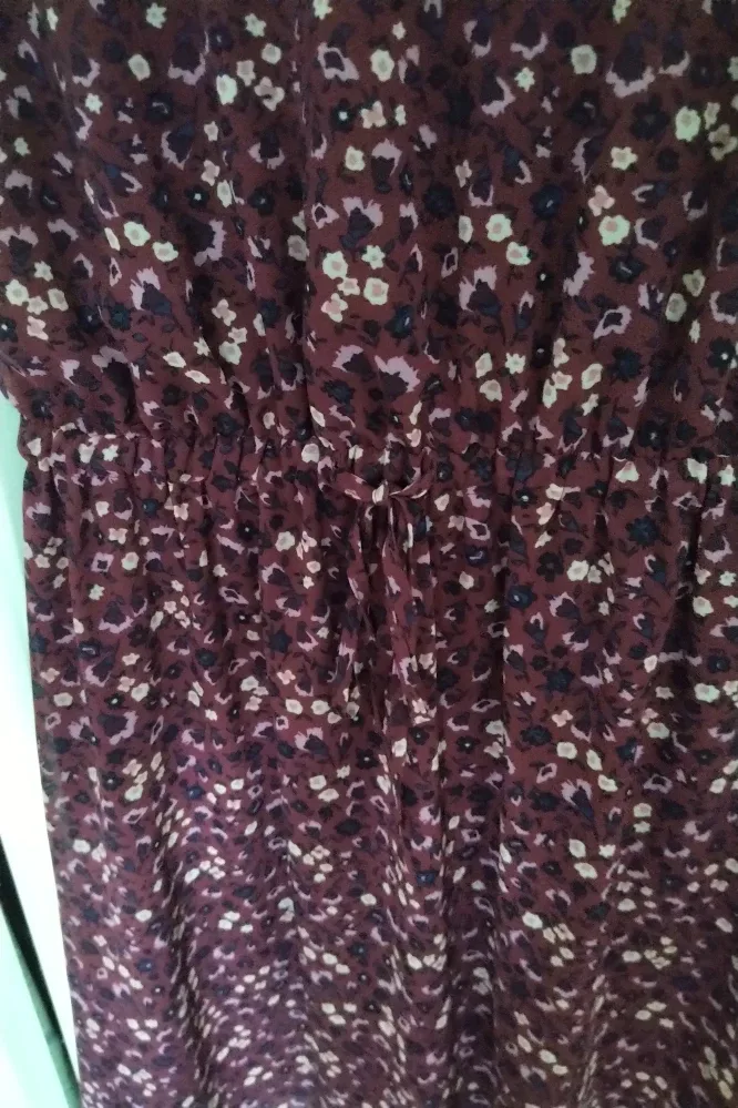 Reitmans XXS Floral Dress/Fits like small image indicator(4)