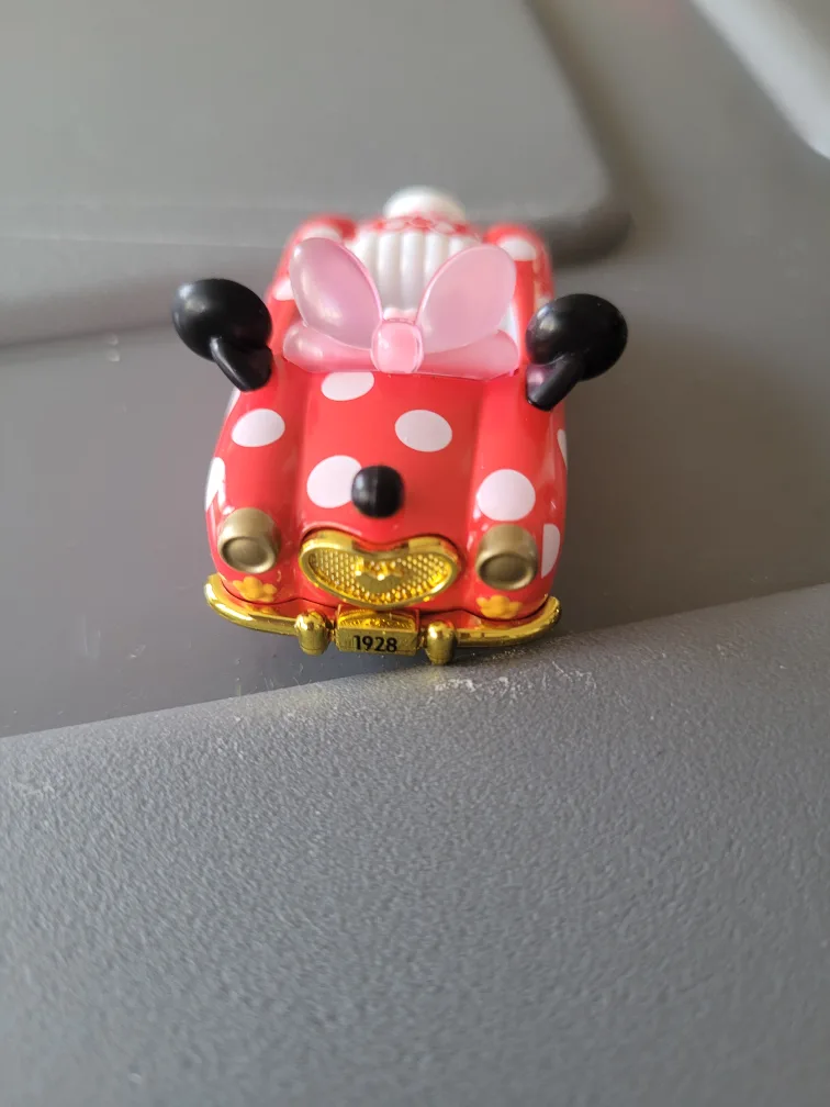 Tokyo Disney Resort Vehicle Collection Minnie's Convertible thumbnail