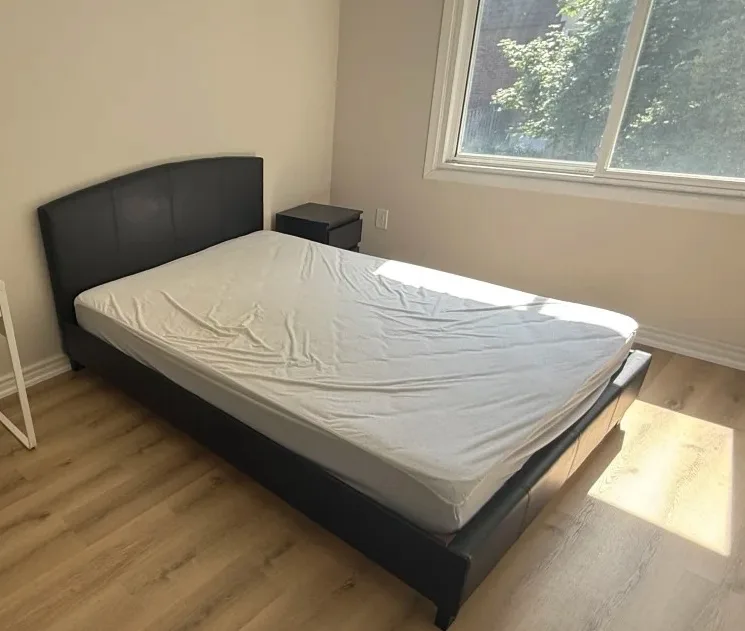 Black Faux Leather Bed Frame (Double/Full) thumbnail