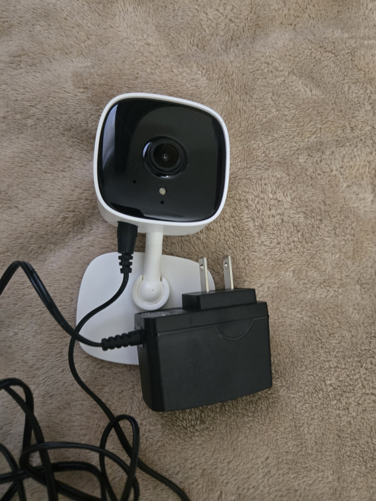 TP-Link Tapo C100 Home Security Wi-Fi Camera