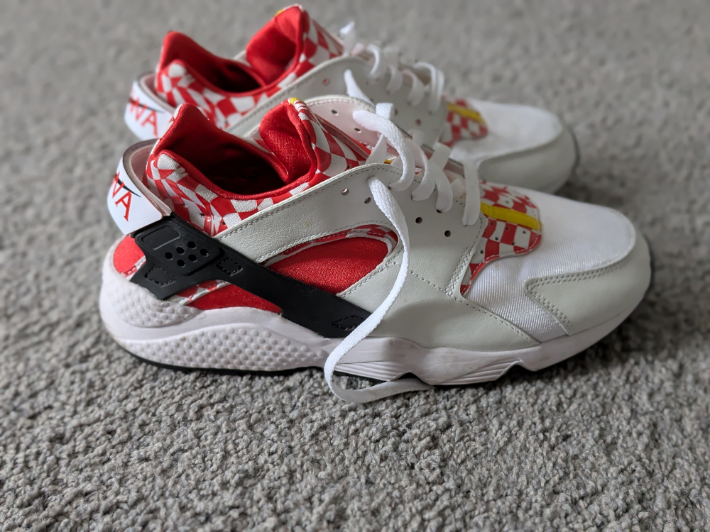Nike Air Huarache Liverpool Edition - photo 3