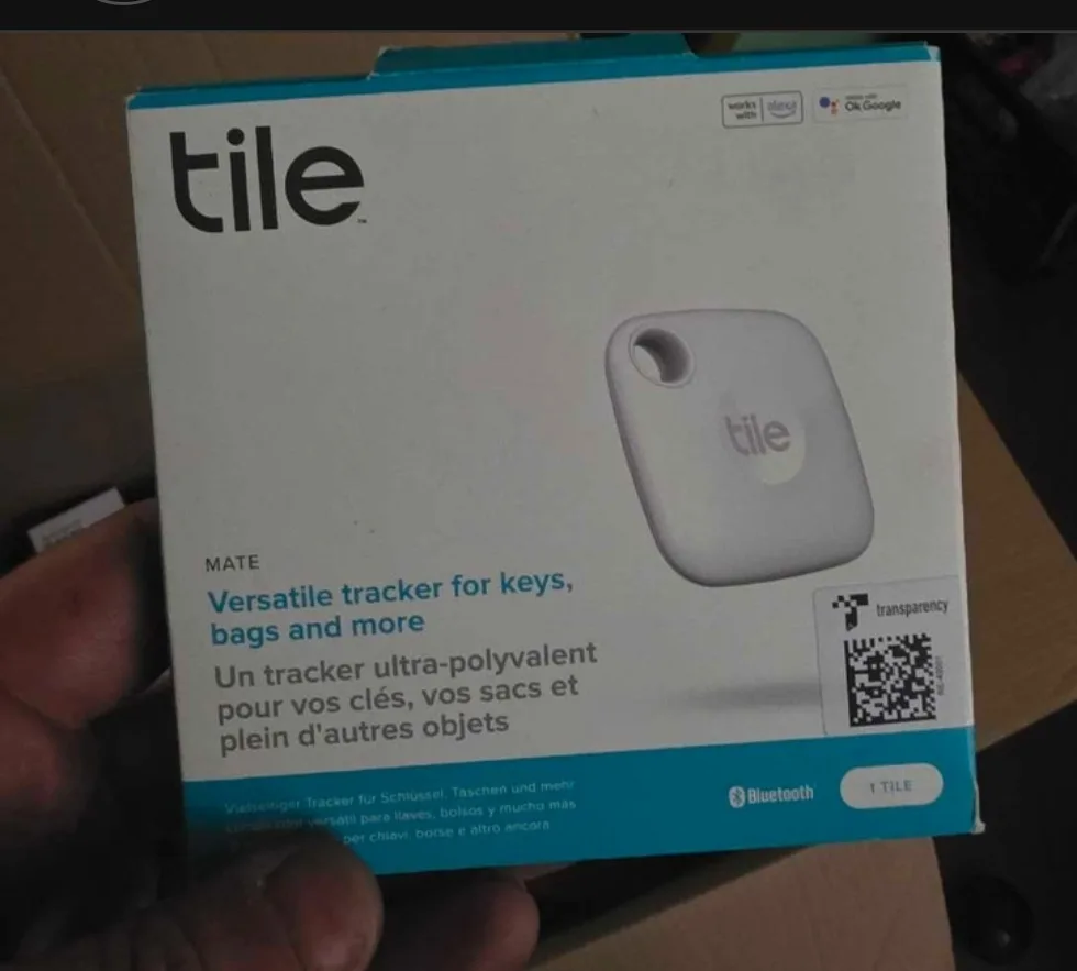 Tile Mate Versatile Tracker - New in Box! thumbnail