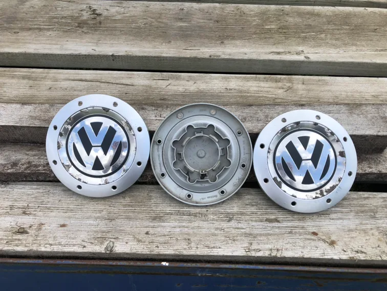 2006-2009 Volkswagen Golf Jetta Touran Center Hub cover caddies image indicator(2)