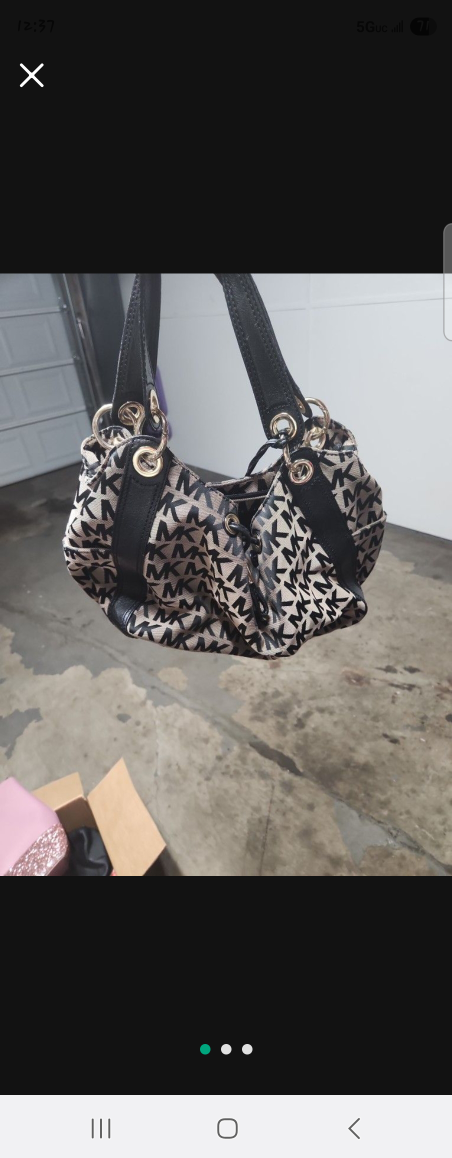 Michael Kors Shoulder Bag