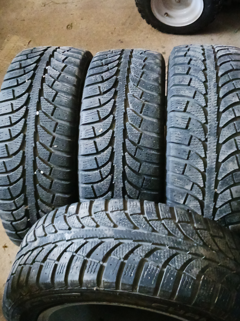 Champiro Ice Pro Winter Tires on Acura Rims - photo 2