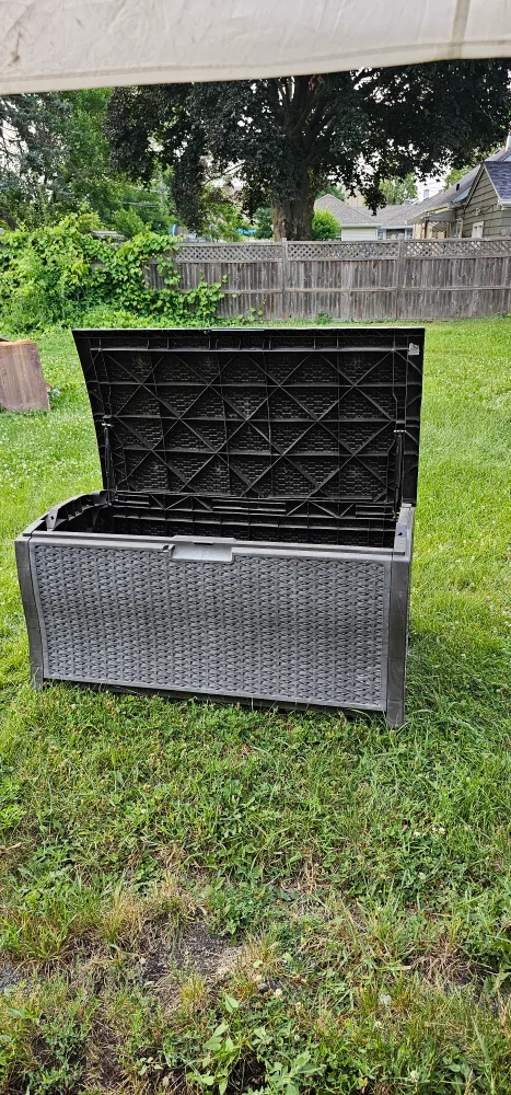 Resin Wicker Deck Box thumbnail