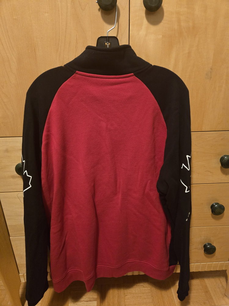 Canada Red & Black Zip-Up Sweatshirt - photo 2