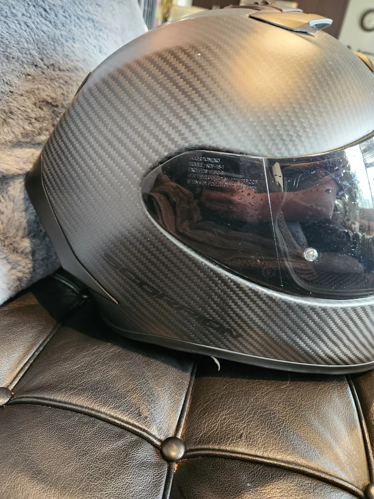 Scorpion EXO-R1 Carbon Helmet thumbnail