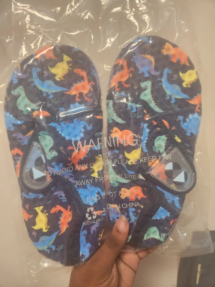 New Kids Toddler Water Shoes - Dinosaur Print, Size 2.5-3 thumbnail