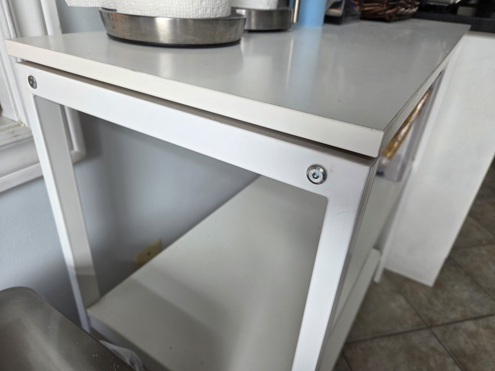 metal/wood storage unit - photo 2