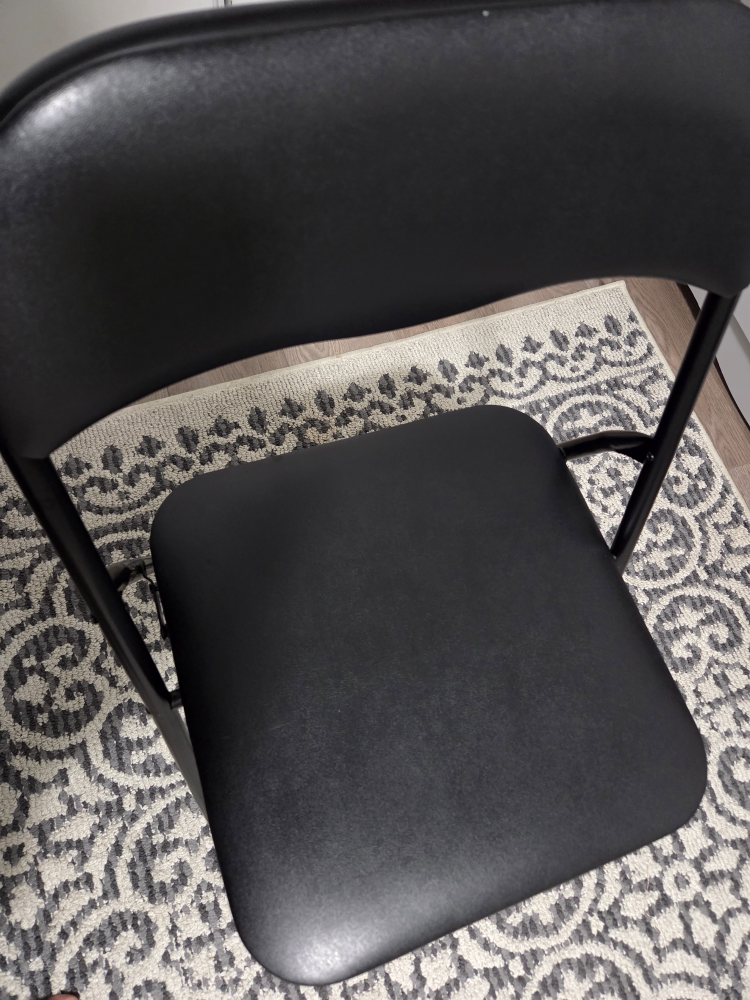 Black Folding Chair - Great Condition! - photo 2