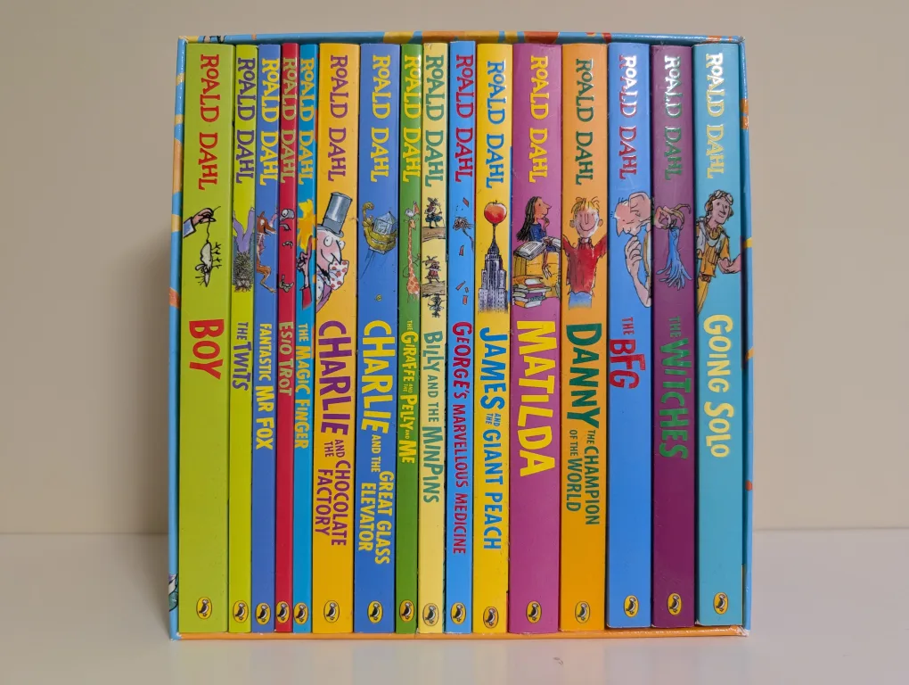 Roald Dahl Collection (16 Books Box Set) thumbnail
