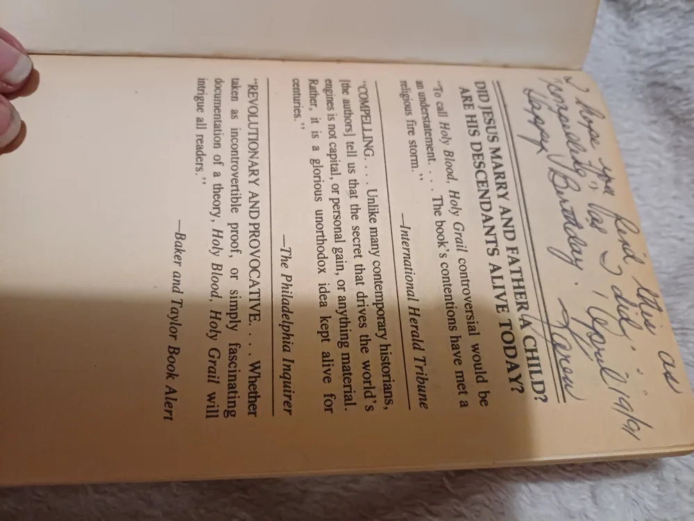 🇨🇦 FREE: Holy Blood, Holy Grail by Michael Baigent #freecycle image indicator(4)