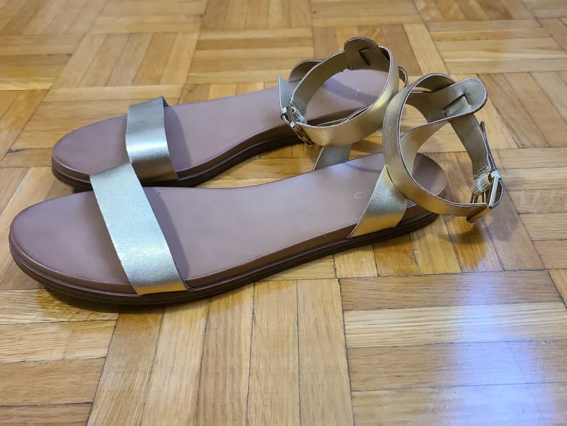 ALDO Gold Sandals, Size 9 thumbnail