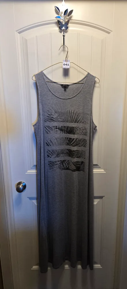 2X Reitmans Grey Sleeveless Dress thumbnail