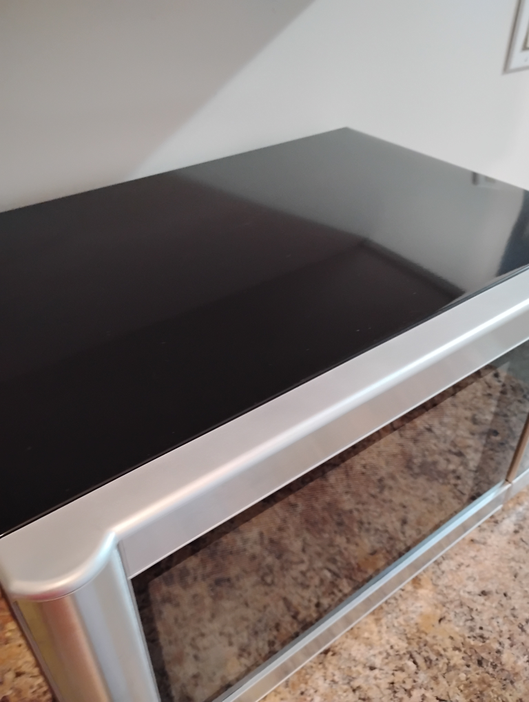 Hamilton Beach Microwave Oven - photo 3