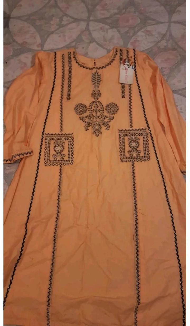 Peach Embroidered Salwar Kameez - New with Tags - photo 3