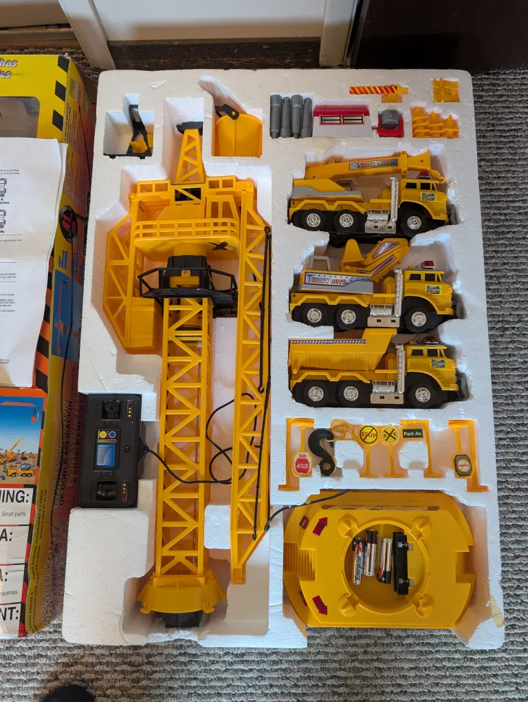 Remote Control Double Duty Construction Crane image indicator(10)