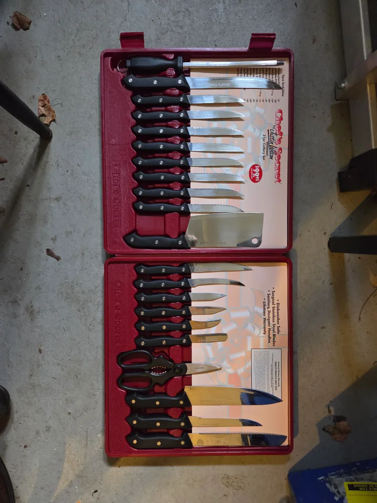 Chef's Secret 21pc Cutlery Set thumbnail