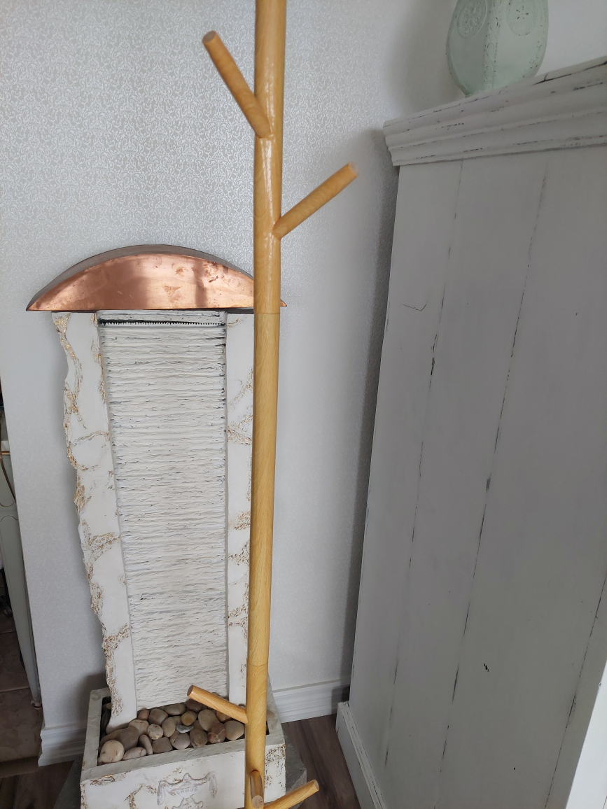 versatile coat, hat rack with 8 removable pegs. 68.75" tall. - photo 4