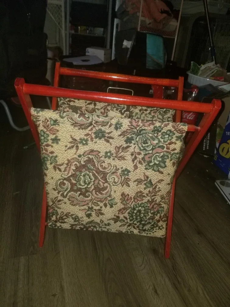 Vintage Magazine Rack thumbnail
