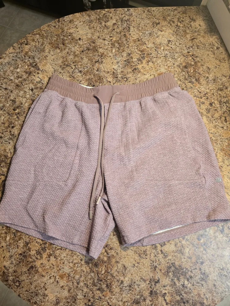 Lululemon At Ease Shorts, Size Large 7" thumbnail