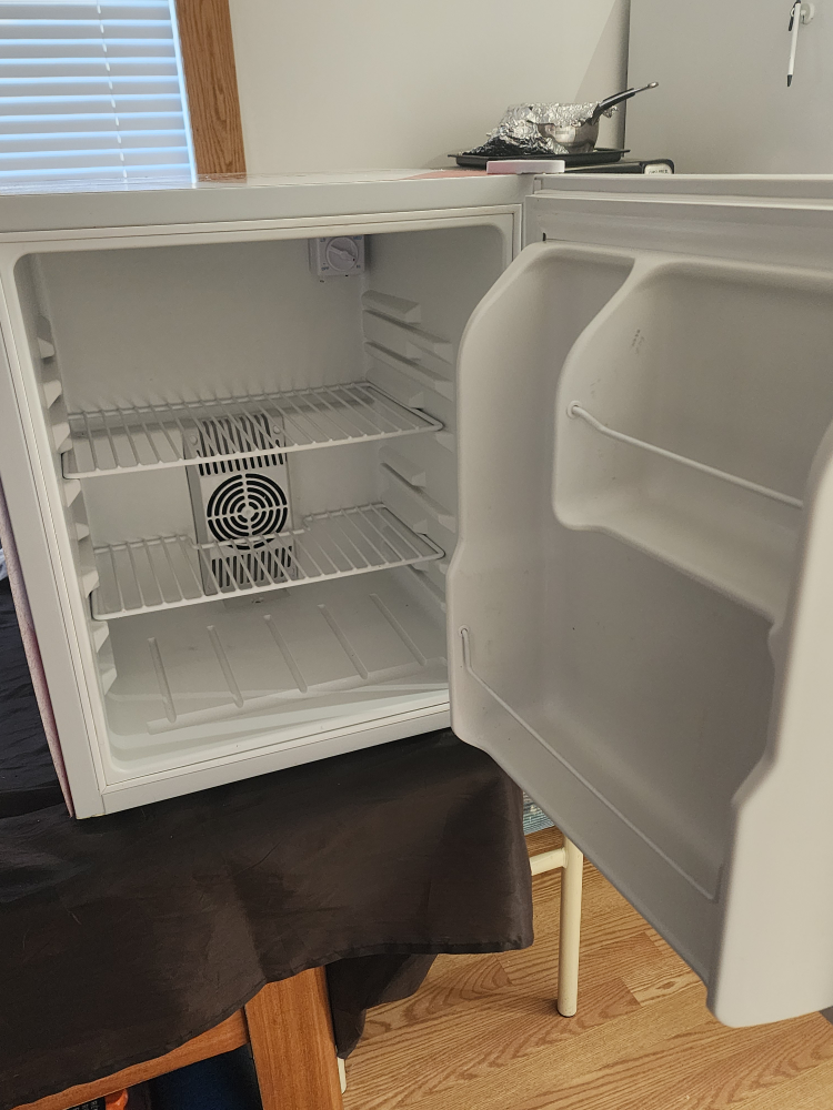 Mini Fridge - photo 3