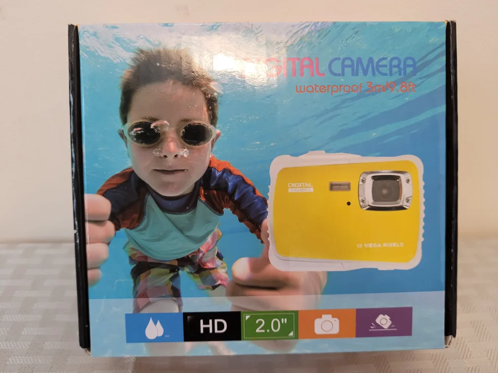 Lightly Used Digital Camera Waterproof 3m/9.8ft thumbnail