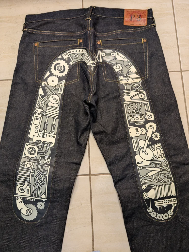 Evisu Jeans Size 34x34 image indicator(2)